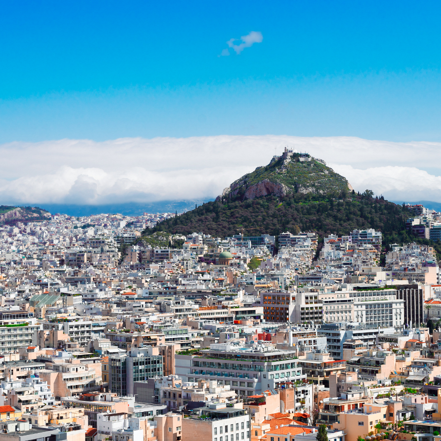 Unveiling the Unparalleled Advantages of Day Tours from Athens
